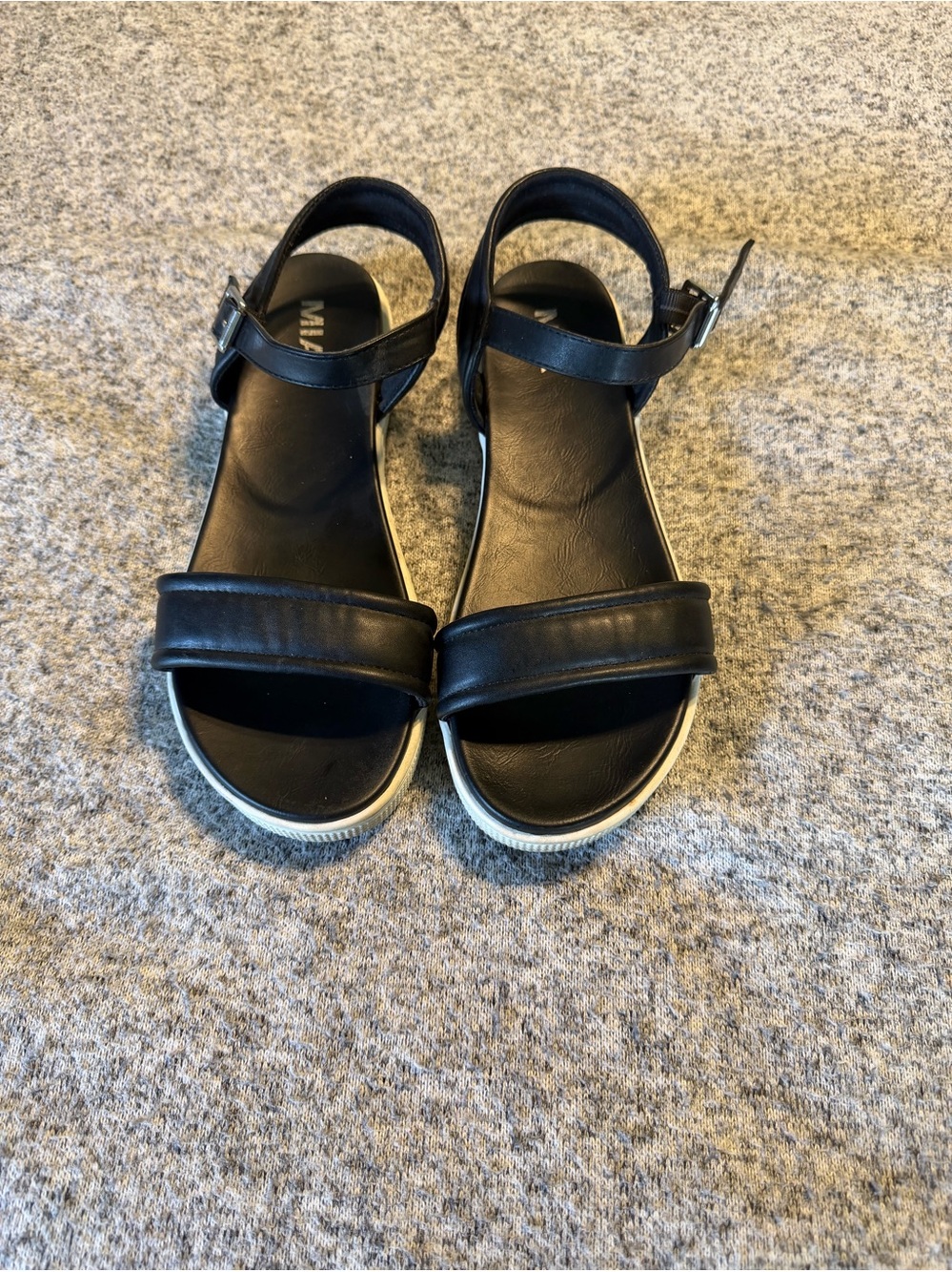 MIA Ankle Saddle Shoes - Sz: 9.5 - Black